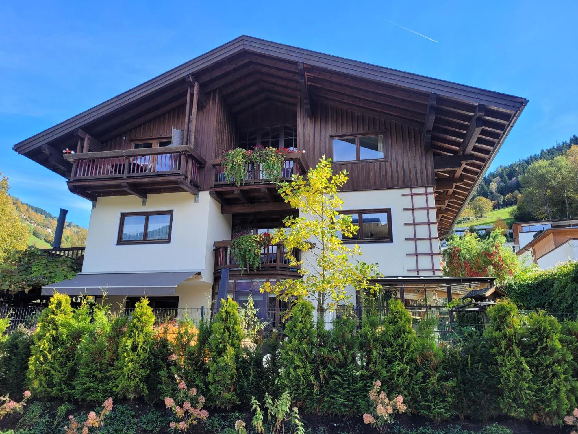 Appartementhaus Hollaus Zell am See Zewnętrze zdjęcie